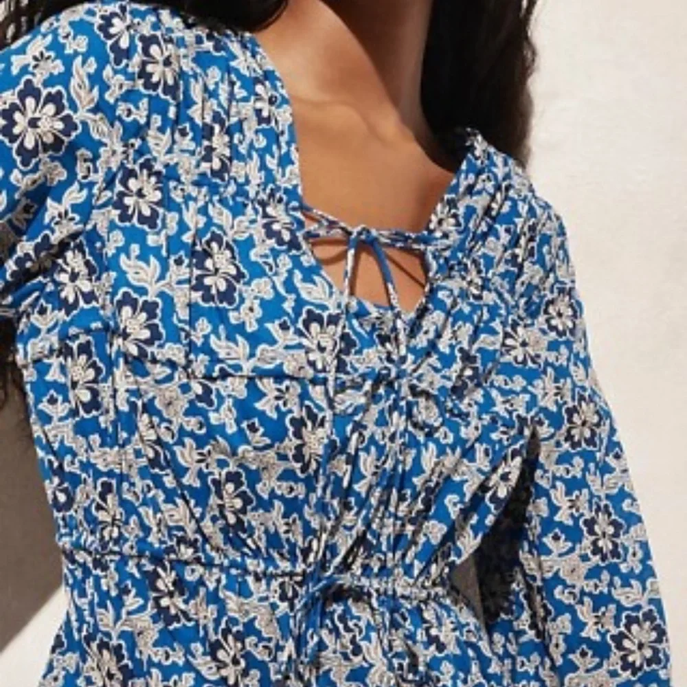 J. Crew Dress Women’s XS Blue Floral Mini Lace Neck Long Sleeve HH
